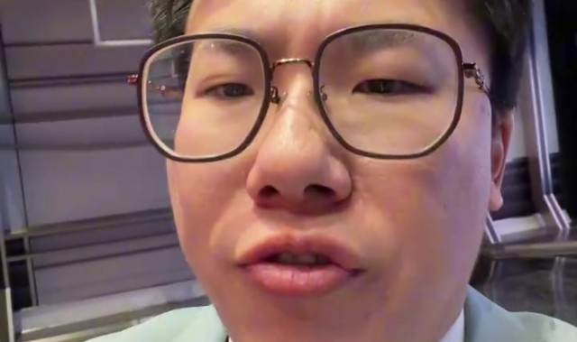 解说：瀚森在场上的积极性是会被看到 足够积极就有上场机会