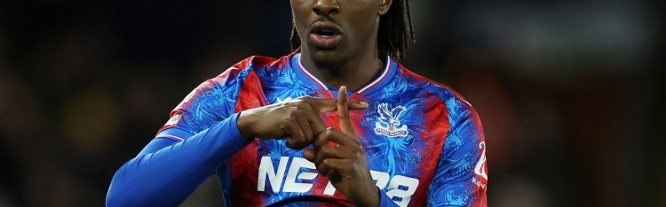 记者：枪手总监&amp;主帅在7月亲自说服埃泽，这是球员加盟枪手的关键