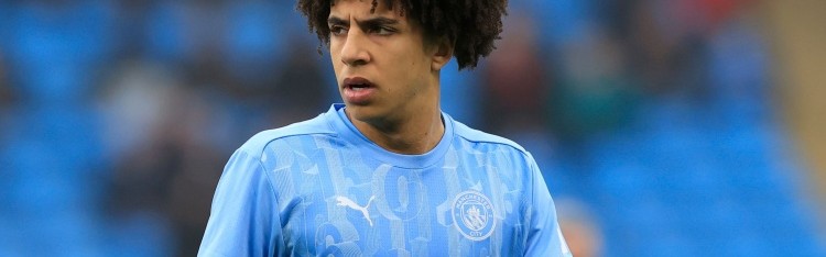 半岛体育APP下载-记者：拜仁、热刺、尤文、马竞等队有意曼城边卫刘易斯