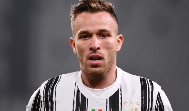 意媒：尤文不会免费放走阿图尔，要求格雷米奥用一些年轻球员交换